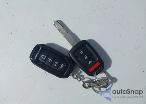 2013 Honda Accord Lx z USA, uszkodzony, nr VIN 1HGCR2F39DA095434